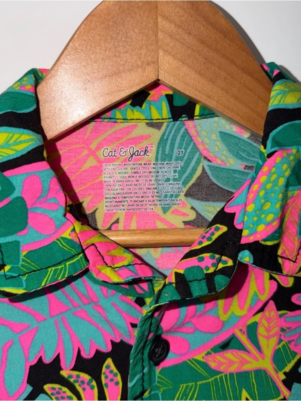Cat & Jack Toddler Boys 2T Hawaiian Shirt Tropical Leaf 100% Rayon Kidcore EUC - Picture 4 of 5
